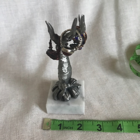 Jewelry Ring Holder - Theatrical Arm - Picture 5 of 8